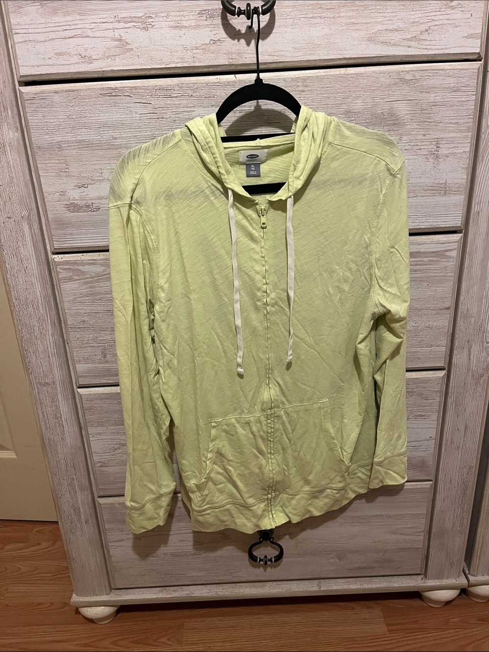 Women’s Lightweight Hooded Zip-Up Shirt - Pale Lime Green